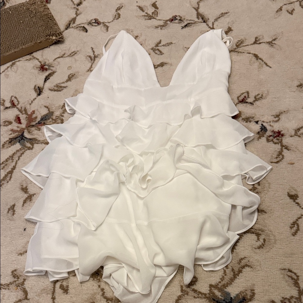 White Ruffled Sleeveless Dress size XL